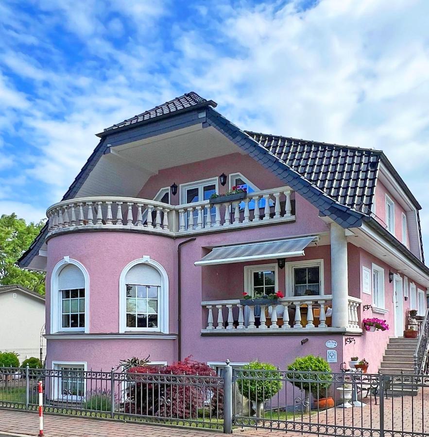 Villa Vivien Wohnung Findling Goehren  Exteriör bild